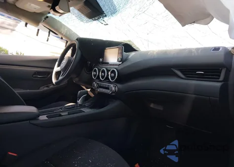 2025 Nissan Sentra S z USA, uszkodzony, nr VIN 3N1AB8BV8SY270370